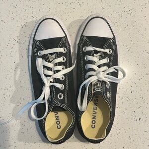 Women’s Converse Allstar